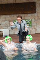 Celebrities, Star, Cliff Richards poses at Trailfinders Australian Garden 