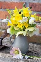 Small bouquet in March, Helleborus orientalis, Narcissus cyclamineus February Gold, Leucojum vernum, Galanthus nivalis 