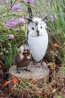 Owl sculptures made from scrap 